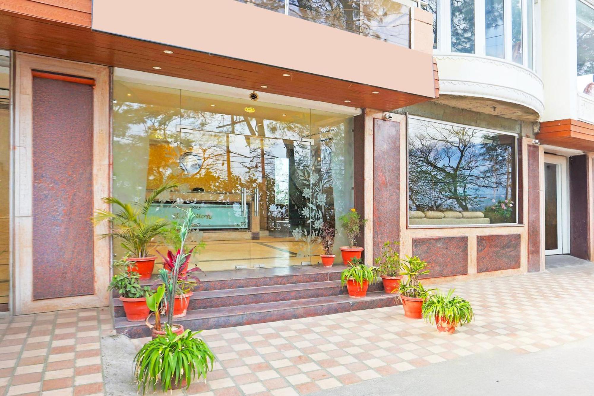 Super Townhouse Oak Dharamshala Near Maximus Mall Bagian luar foto