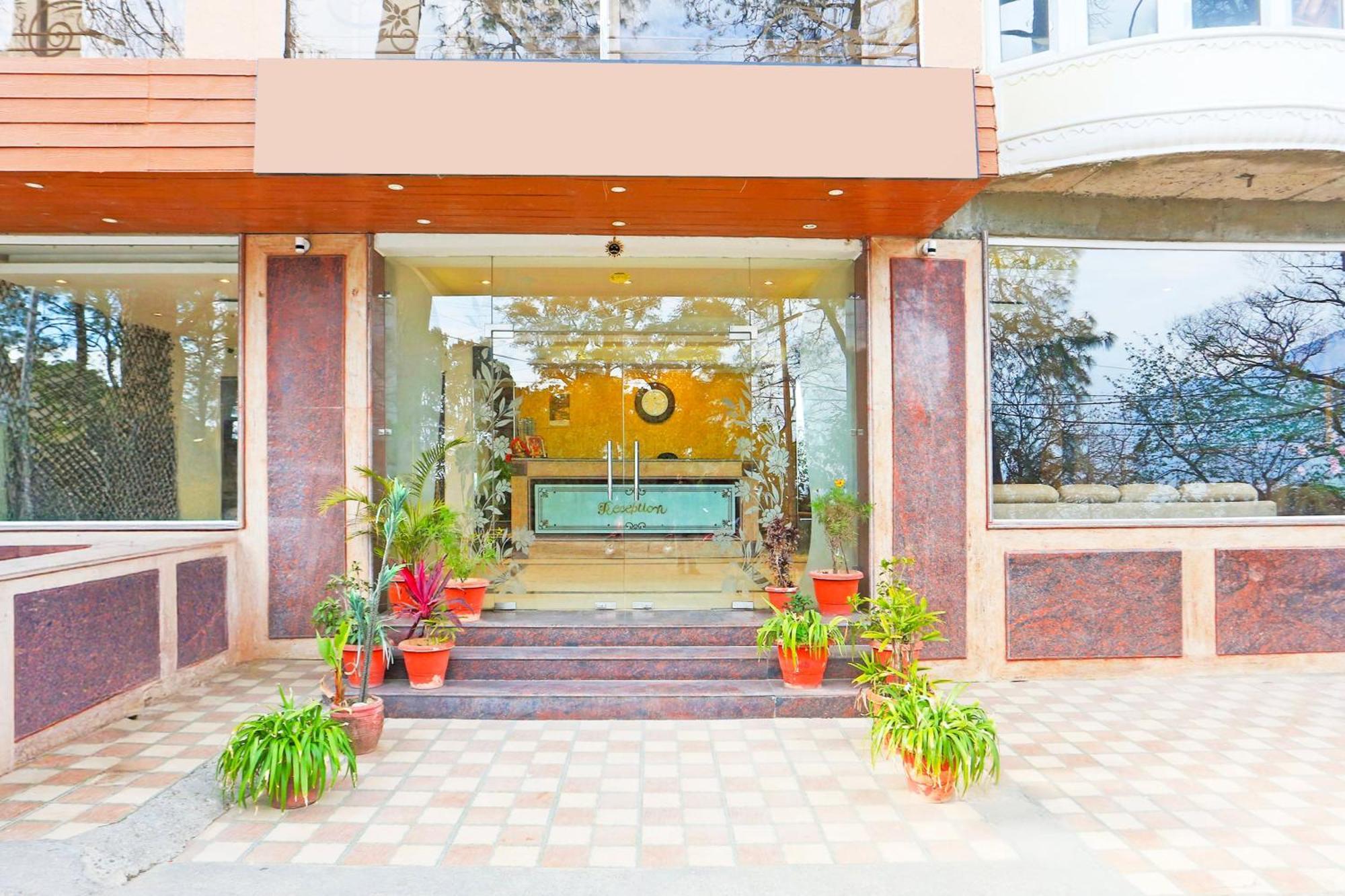 Super Townhouse Oak Dharamshala Near Maximus Mall Bagian luar foto